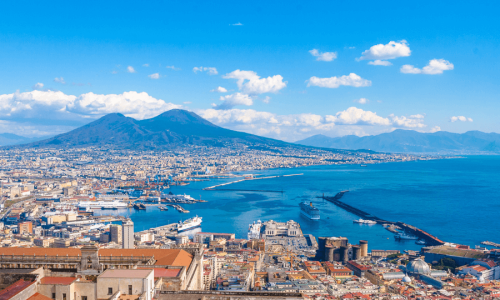 Dal-Tirreno-al-Vesuvio-tra-natura-e-tesori-culturali-3